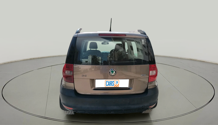 2012 Skoda Yeti ELEGANCE 2.0 TDI CR 4X4, Diesel, Manual, 1,53,400 km, exterior