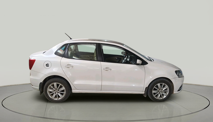 2016 Volkswagen Ameo HIGHLINE1.5L, Diesel, Manual, 1,44,767 km, exterior