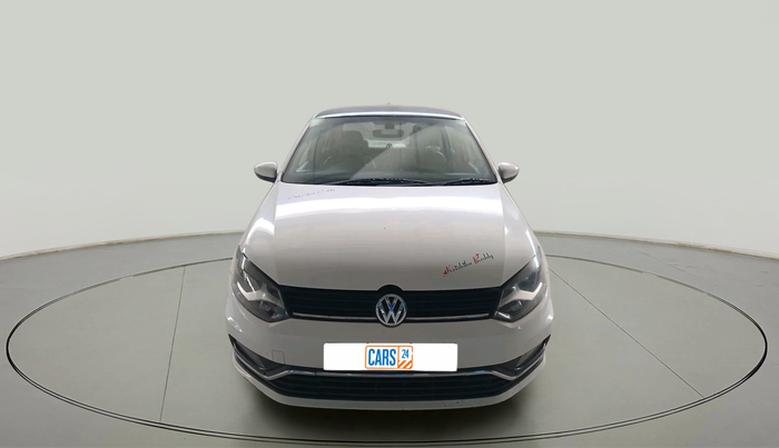 2016 Volkswagen Ameo HIGHLINE1.5L, Diesel, Manual, 1,44,767 km, exterior