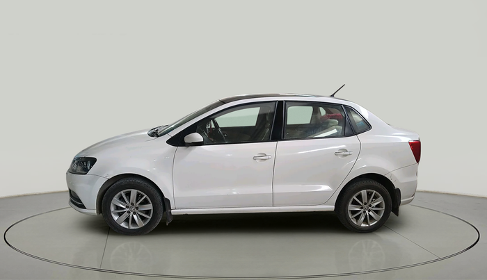 2016 Volkswagen Ameo HIGHLINE1.5L, Diesel, Manual, 1,44,767 km, exterior