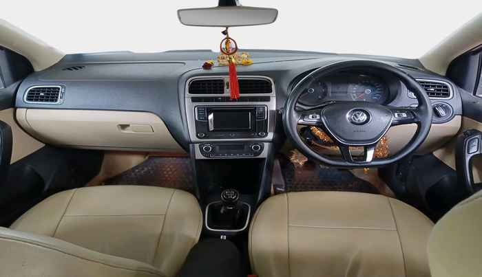 2016 Volkswagen Ameo HIGHLINE1.5L, Diesel, Manual, 1,44,767 km, interior