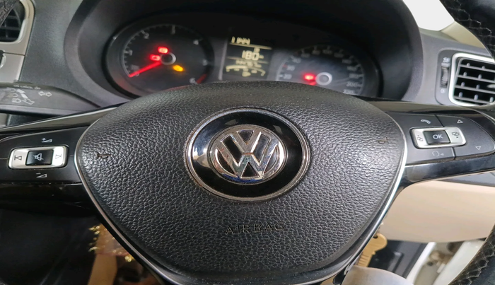 2016 Volkswagen Ameo HIGHLINE1.5L, Diesel, Manual, 1,44,767 km, interior