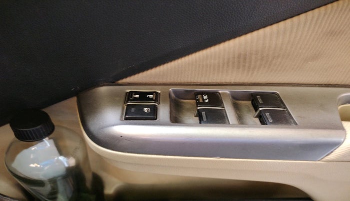 2014 Honda City 1.5L I-VTEC V MT, Petrol, Manual, 1,11,683 km, interior