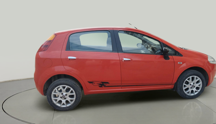 2014 Fiat Grand Punto EMOTION PACK 1.3, Diesel, Manual, 1,41,144 km, exterior