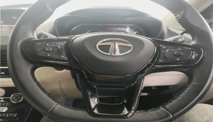 2023 Tata NEXON XZA PLUS DIESEL, Diesel, Automatic, 28,219 km, interior