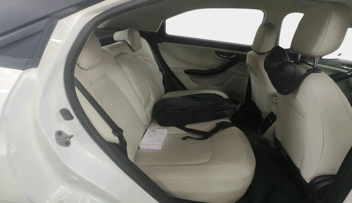 2023 Tata NEXON XZA PLUS DIESEL, Diesel, Automatic, 28,219 km, interior