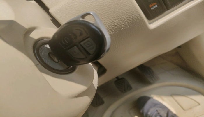 2012 Maruti Ertiga VXI, Petrol, Manual, 81,572 km, interior
