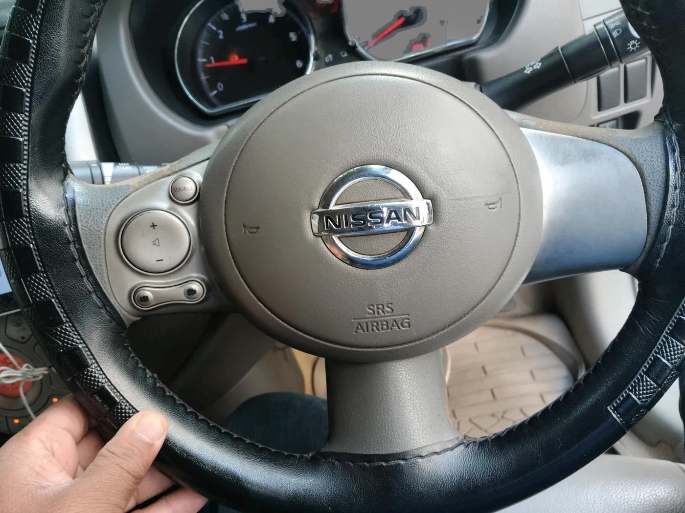 2012 Nissan Sunny XV DIESEL, Diesel, Manual, 1,02,777 km, interior