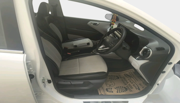 2025 Hyundai GRAND I10 NIOS ASTA AMT 1.2 KAPPA VTVT, Petrol, Automatic, 4,848 km, interior