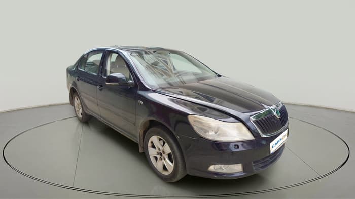 2011 Skoda Laura L&K 2.0 TDI AT, Diesel, Automatic, 2,51,901 km, exterior