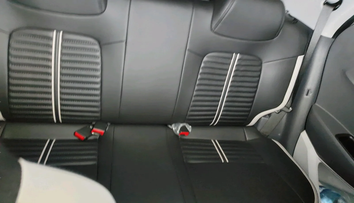 2022 Hyundai GRAND I10 NIOS SPORTZ 1.2 KAPPA VTVT, Petrol, Manual, 17,256 km, interior