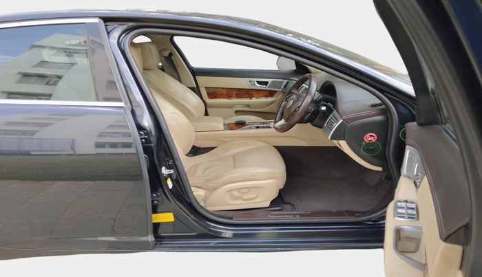 2011 Jaguar XF 3.0 DIESEL, Diesel, Automatic, 81,703 km, interior