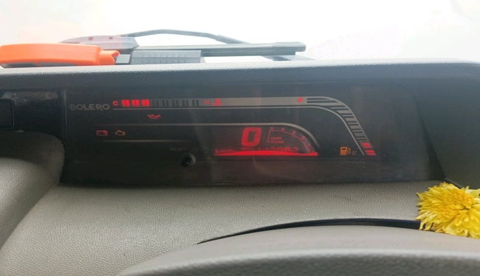 2012 Mahindra Bolero SLE BS-III, Diesel, Manual, 1,13,992 km, interior