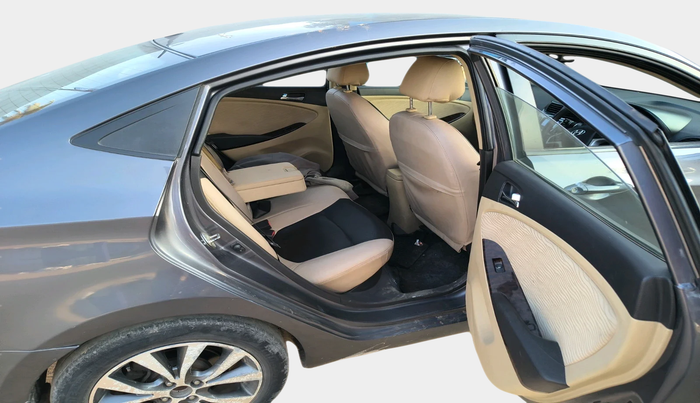 2013 Hyundai Verna FLUIDIC 1.6 VTVT SX, Petrol, Manual, 53,888 km, interior