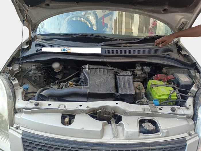 2010 Maruti Swift VXI, Petrol, Manual, 3,10,971 km, exterior