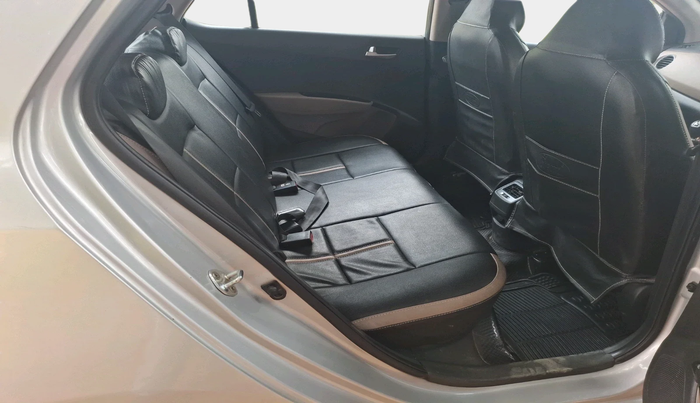 2014 Hyundai Grand i10 SPORTZ 1.2 KAPPA VTVT, Petrol, Manual, 51,763 km, interior