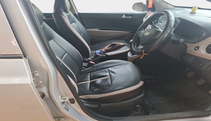 2014 Hyundai Grand i10 SPORTZ 1.2 KAPPA VTVT, Petrol, Manual, 51,763 km, interior