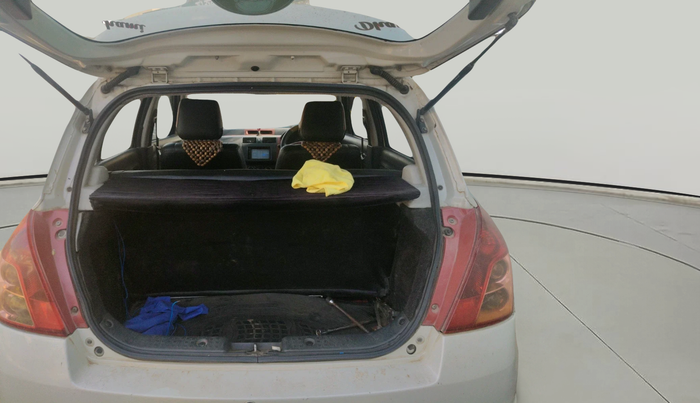 2011 Maruti Swift LXI, Petrol, Manual, 1,90,125 km, exterior