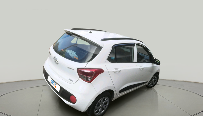 2018 Hyundai Grand i10 SPORTZ 1.2 KAPPA VTVT, Petrol, Manual, 27,023 km, exterior