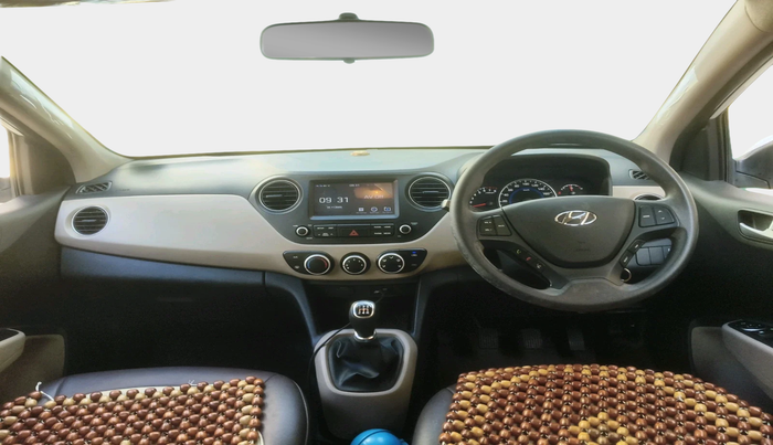 2018 Hyundai Grand i10 SPORTZ 1.2 KAPPA VTVT, Petrol, Manual, 27,023 km, interior