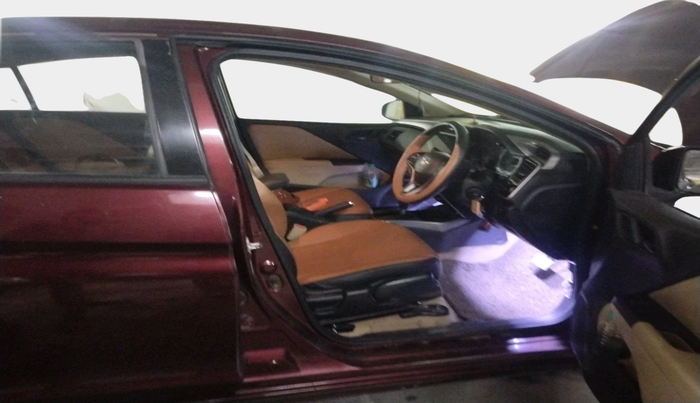 2014 Honda City 1.5L I-VTEC SV CVT, Petrol, Automatic, 1,30,861 km, interior