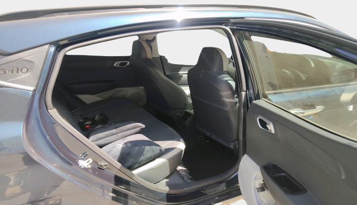 2022 Hyundai GRAND I10 NIOS ASTA AMT 1.2 KAPPA VTVT, Petrol, Automatic, 11,640 km, interior