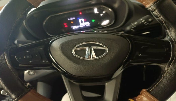 2021 Tata NEXON XM SUNROOF PETROL, Petrol, Manual, 19,779 km, interior