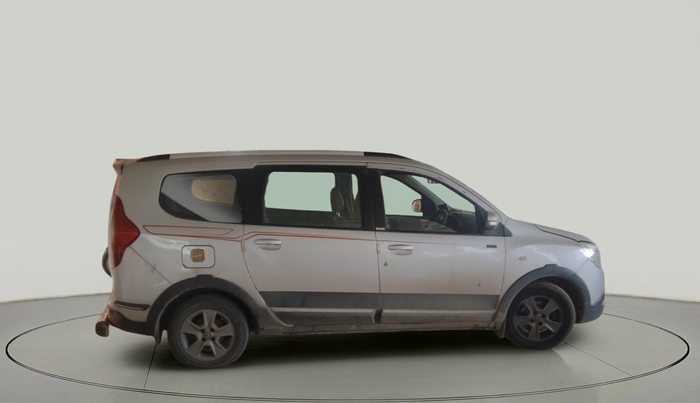 2016 Renault Lodgy 85 PS RXL WORLD EDITION 8 STR, Diesel, Manual, 43,812 km, exterior