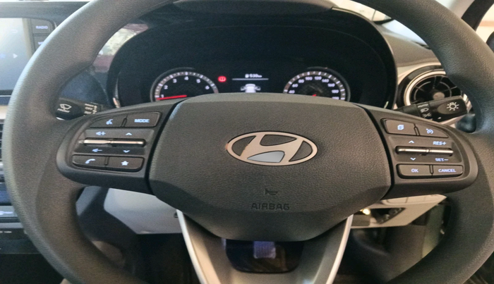 2024 Hyundai GRAND I10 NIOS SPORTZ 1.2 KAPPA VTVT, Petrol, Manual, 7,966 km, interior