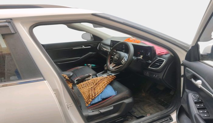 2021 KIA SELTOS HTK PLUS AT 1.5 DIESEL, Diesel, Automatic, 62,341 km, interior