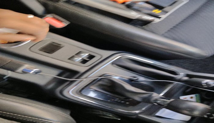 2021 Mahindra Thar LX PETROL HT 4WD AT, Petrol, Automatic, 63,382 km, interior