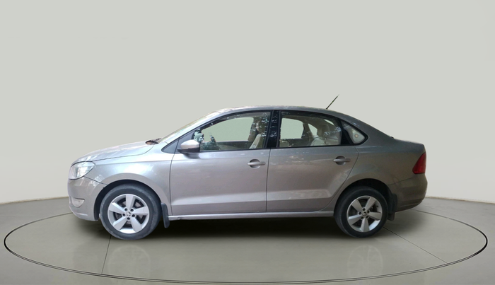 2016 Skoda Rapid AMBITION 1.5 TDI AT, Diesel, Automatic, 87,397 km, exterior