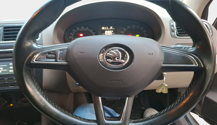 2016 Skoda Rapid AMBITION 1.5 TDI AT, Diesel, Automatic, 87,397 km, interior