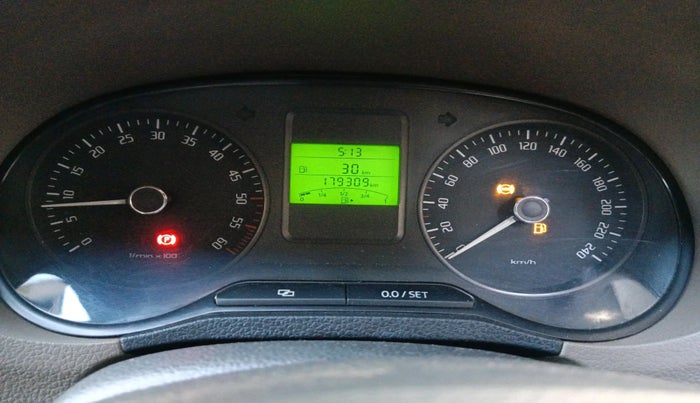 2014 Skoda Rapid ELEGANCE 1.6 TDI CR MT, Diesel, Manual, 1,79,309 km, interior