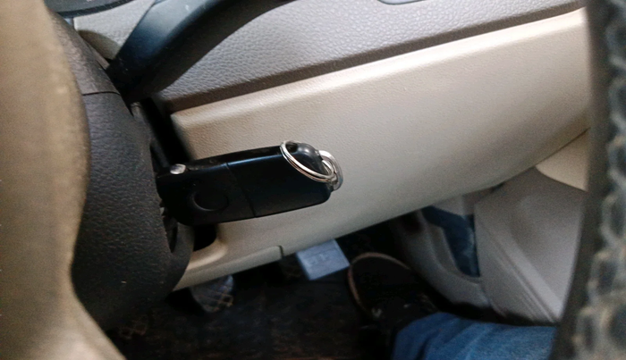 2014 Skoda Rapid ELEGANCE 1.6 TDI CR MT, Diesel, Manual, 1,79,309 km, interior