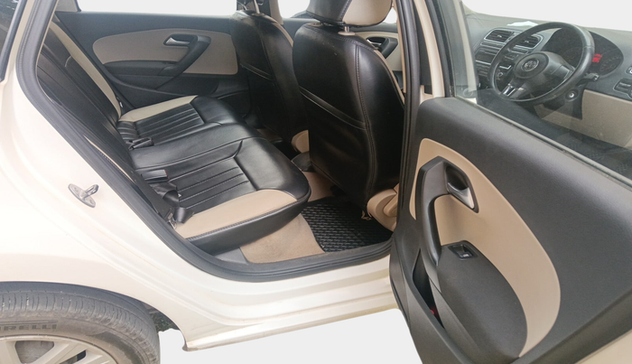 2013 Volkswagen Polo HIGHLINE DIESEL, Diesel, Manual, 87,968 km, interior