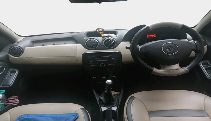 2014 Renault Duster 110 PS RXL DIESEL, Diesel, Manual, 1,30,553 km, interior