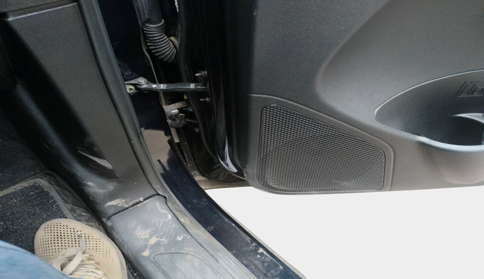 2023 Mahindra XUV700 AX 3 D MT 5 STR (E), Diesel, Manual, 11,038 km, interior