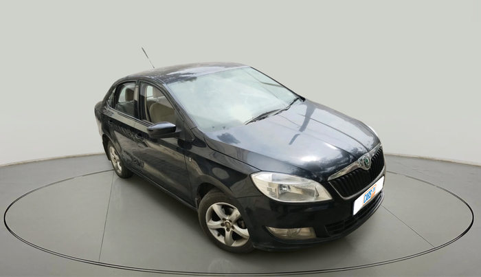 2012 Skoda Rapid ELEGANCE 1.6 TDI CR MT, Diesel, Manual, 2,24,628 km, exterior