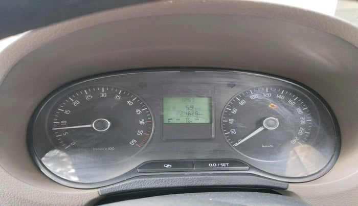 2012 Skoda Rapid ELEGANCE 1.6 TDI CR MT, Diesel, Manual, 2,24,628 km, interior