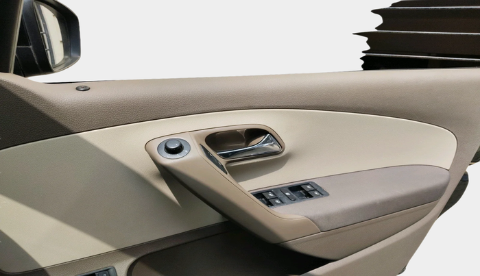 2012 Skoda Rapid ELEGANCE 1.6 TDI CR MT, Diesel, Manual, 2,24,628 km, interior