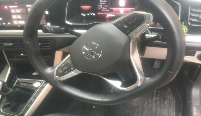 2023 Volkswagen VIRTUS TOPLINE TSI 1.0 MT, Petrol, Manual, 14,689 km, interior