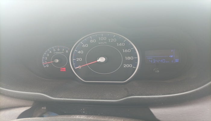 2014 Hyundai i10 SPORTZ 1.1, Petrol, Manual, 43,440 km, interior