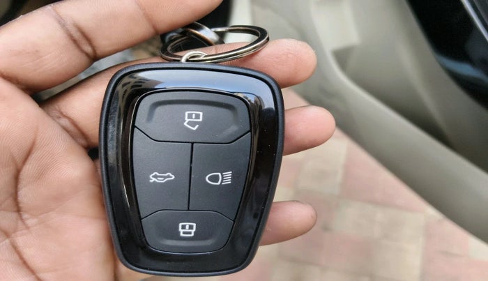 2022 Tata NEXON XZA PLUS (HS) PETROL, Petrol, Automatic, 20,923 km, interior