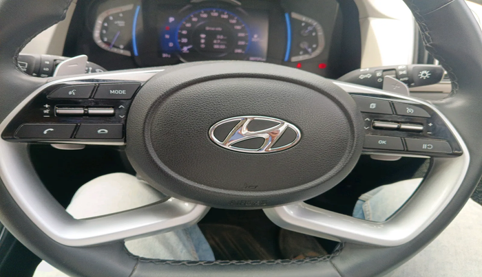 2022 Hyundai Creta SX (O) AT 1.5 DIESEL, Diesel, Automatic, 30,731 km, interior