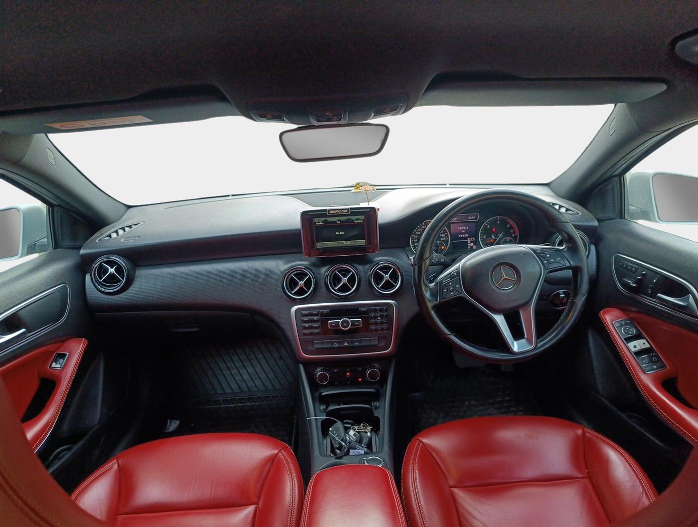 2013 Mercedes Benz A Class A180 CDI STYLE, Diesel, Automatic, 94,438 km, interior