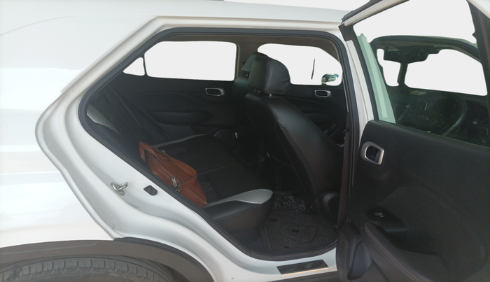 2019 Hyundai VENUE SX (O) 1.5 CRDI, Diesel, Manual, 86,092 km, interior