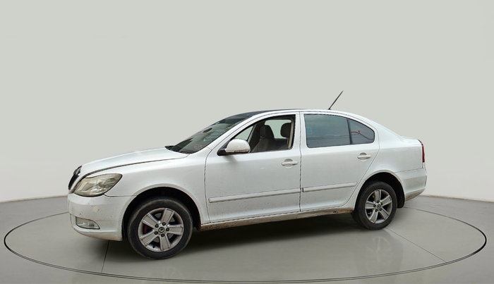 2010 Skoda Laura AMBITION 1.8 TSI, Petrol, Manual, 1,01,575 km, exterior