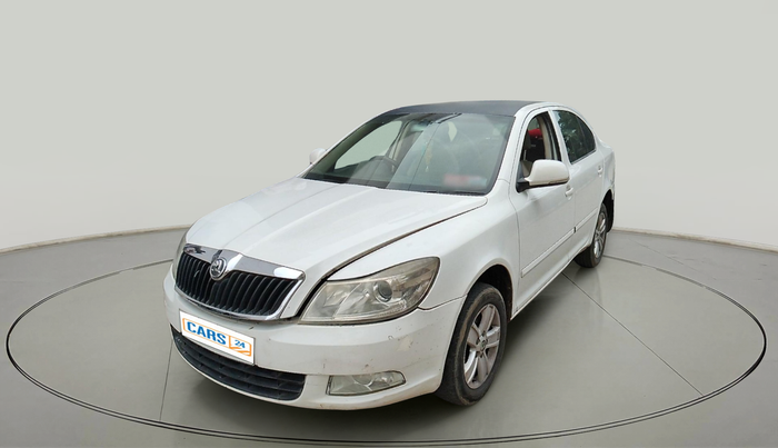2010 Skoda Laura AMBITION 1.8 TSI, Petrol, Manual, 1,01,575 km, exterior