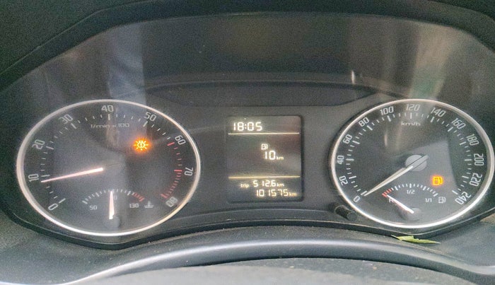 2010 Skoda Laura AMBITION 1.8 TSI, Petrol, Manual, 1,01,575 km, interior